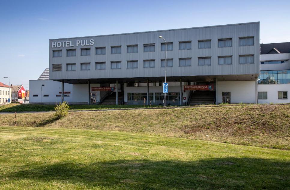 Hotel Puls Οστράβα Εξωτερικό φωτογραφία